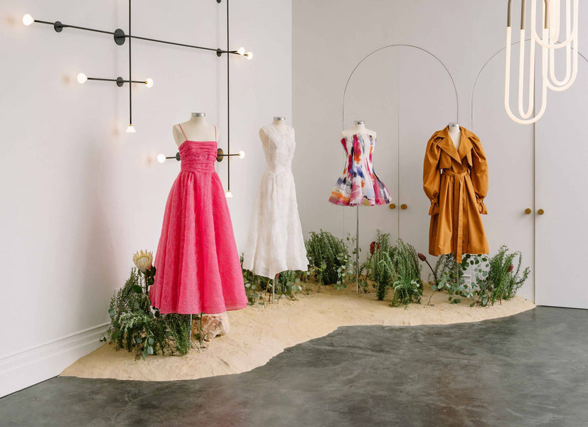 Bonjour Manhattan | Aje présente "Lumen" printemps-été 23 à la Fashion Week de New York 