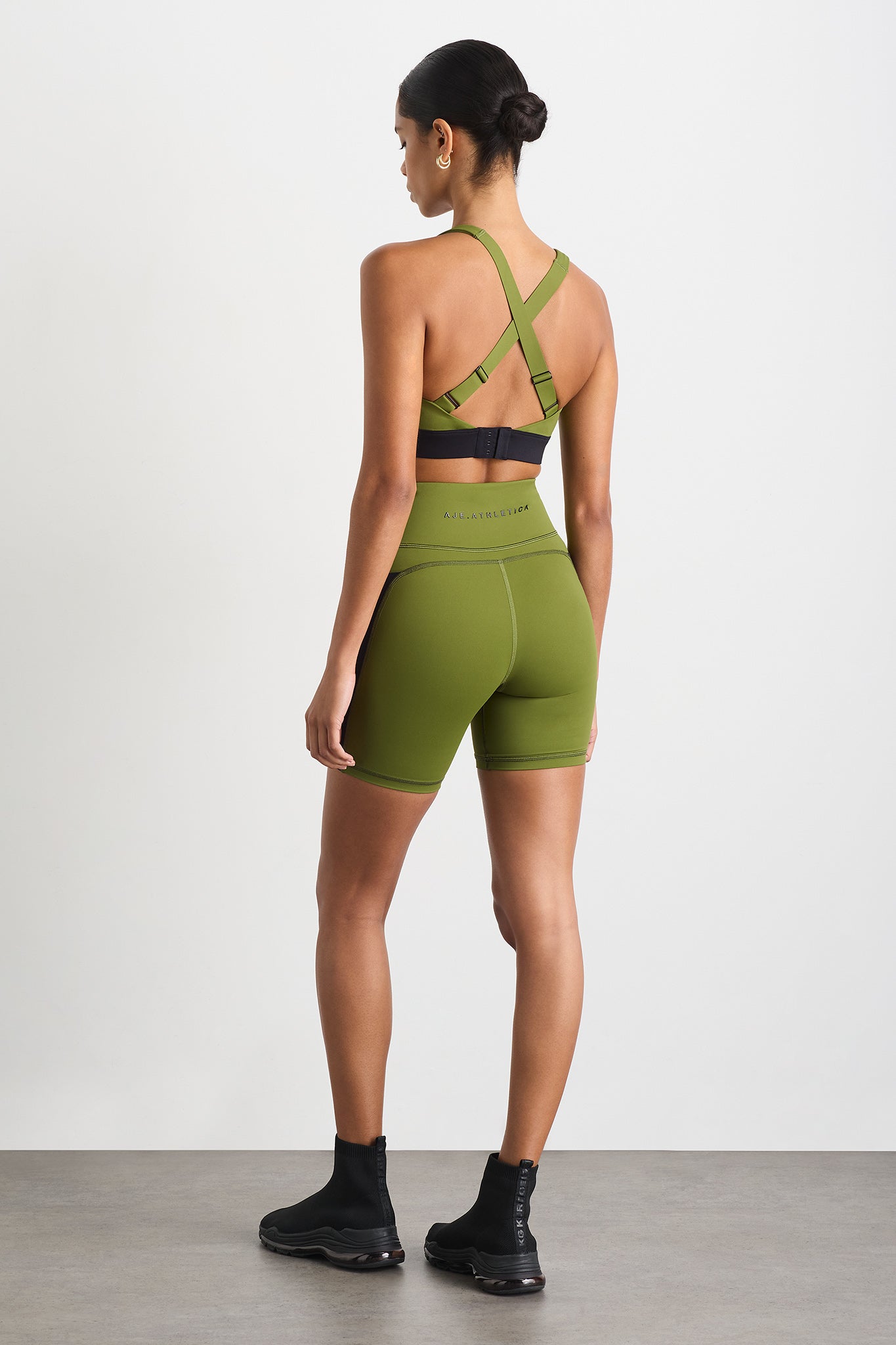 size: 8