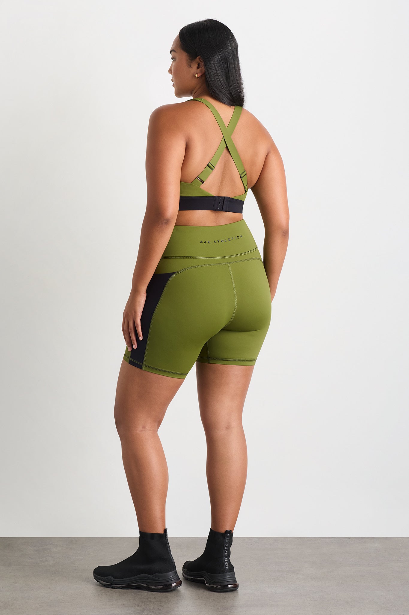 size: 12