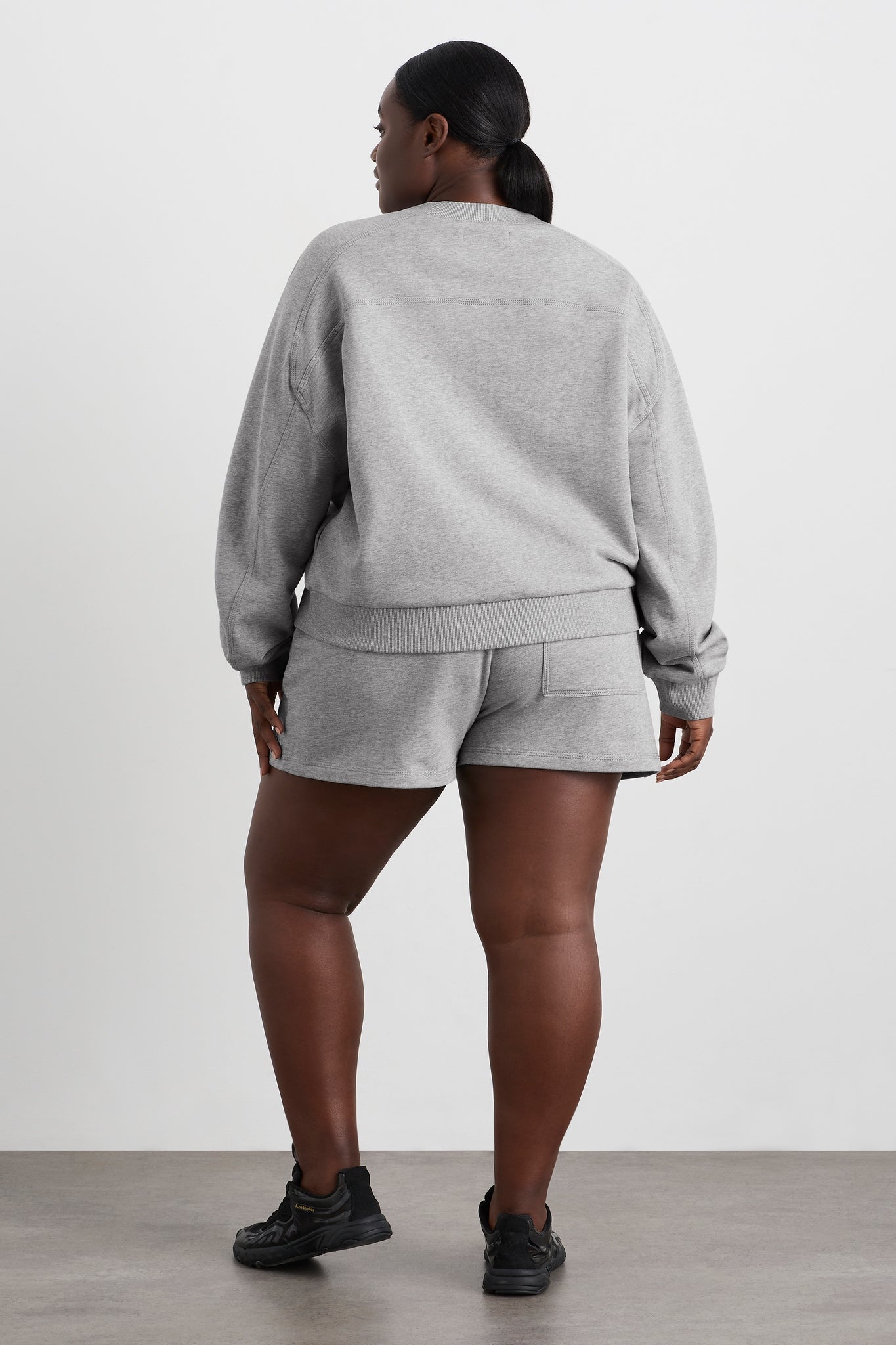 size: 16