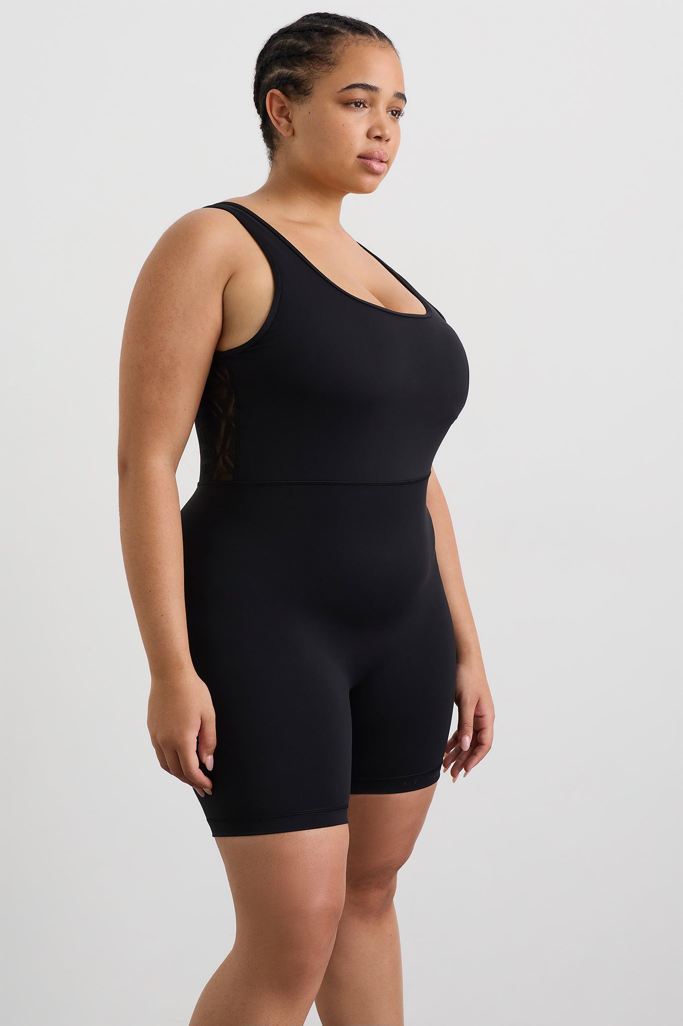 size: 16