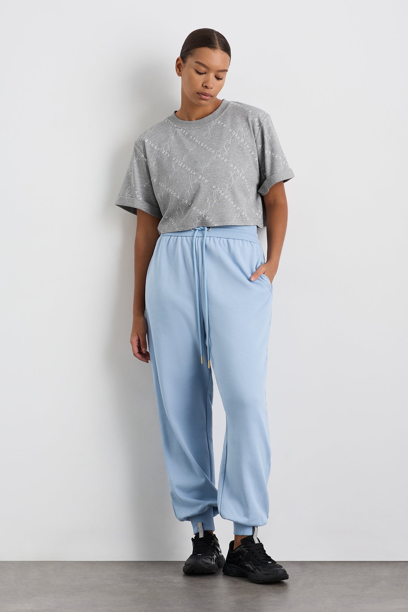 size: 8, size: 12