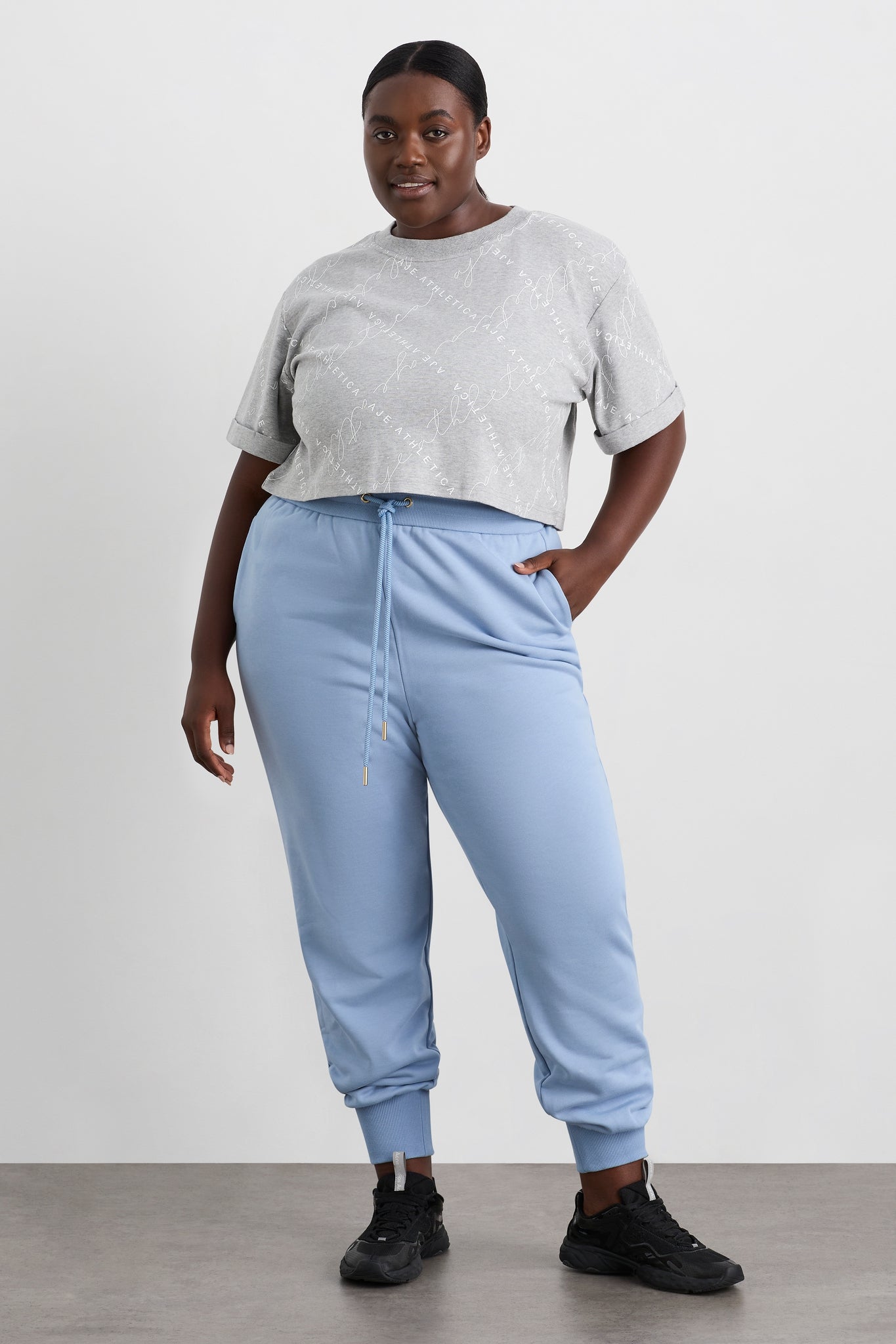 size: 16