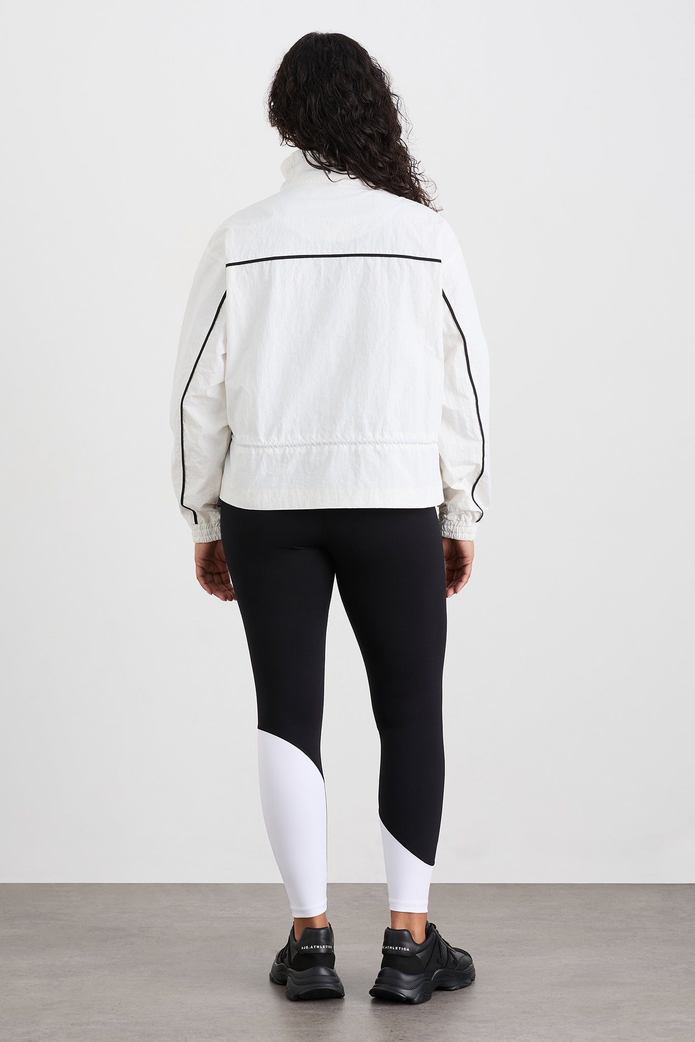 size: 12
