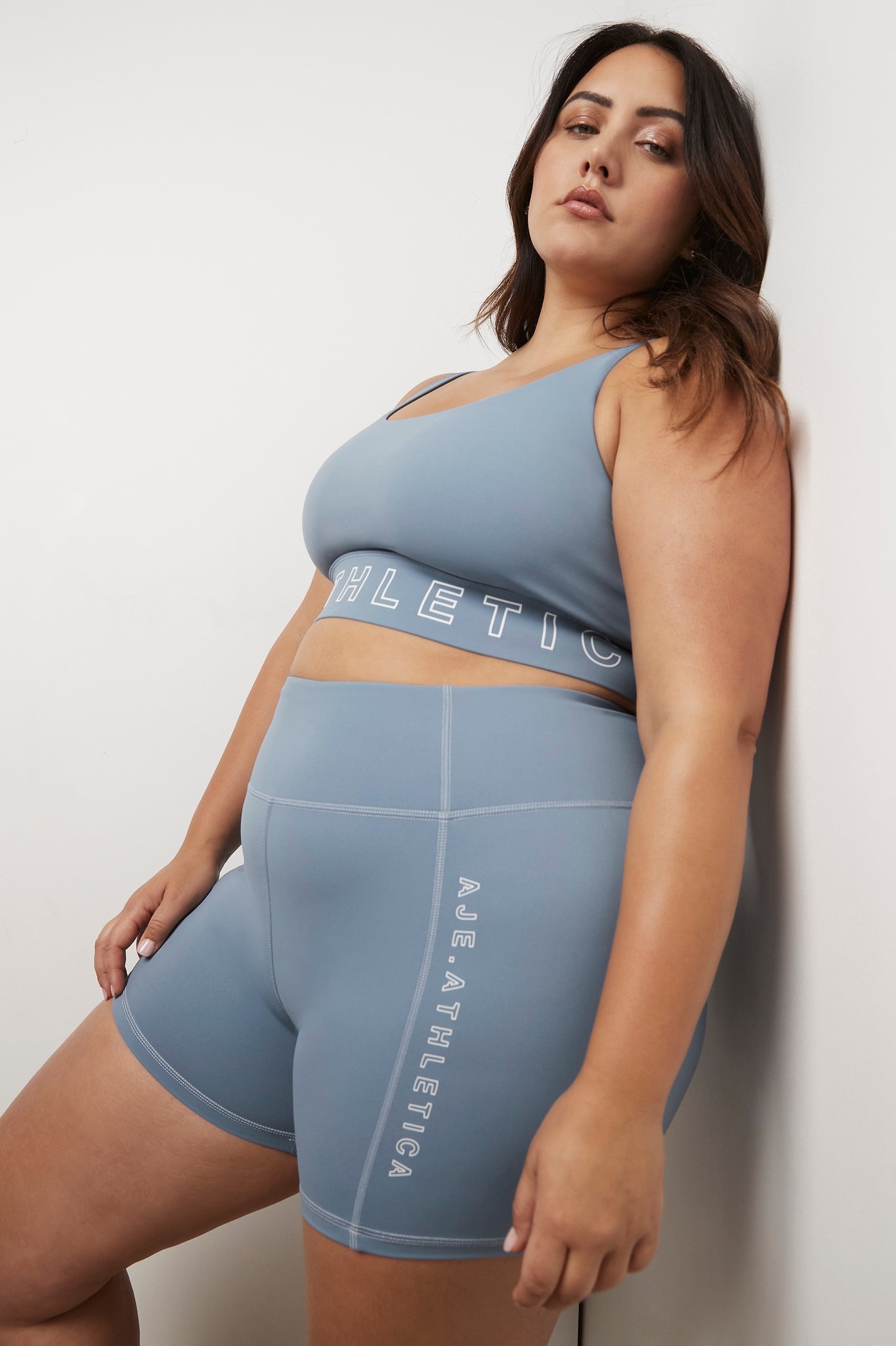 size: 16