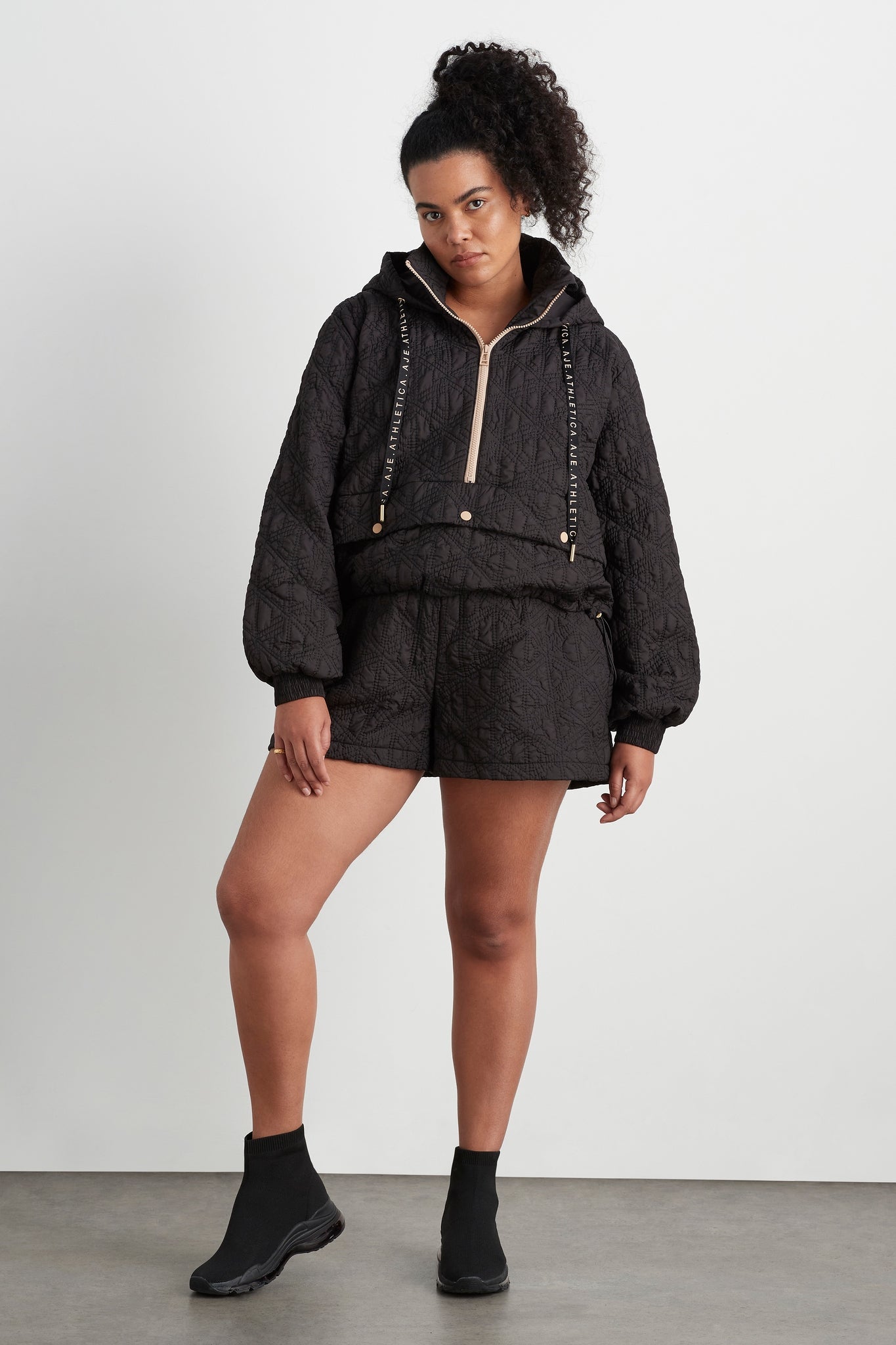 size: 16