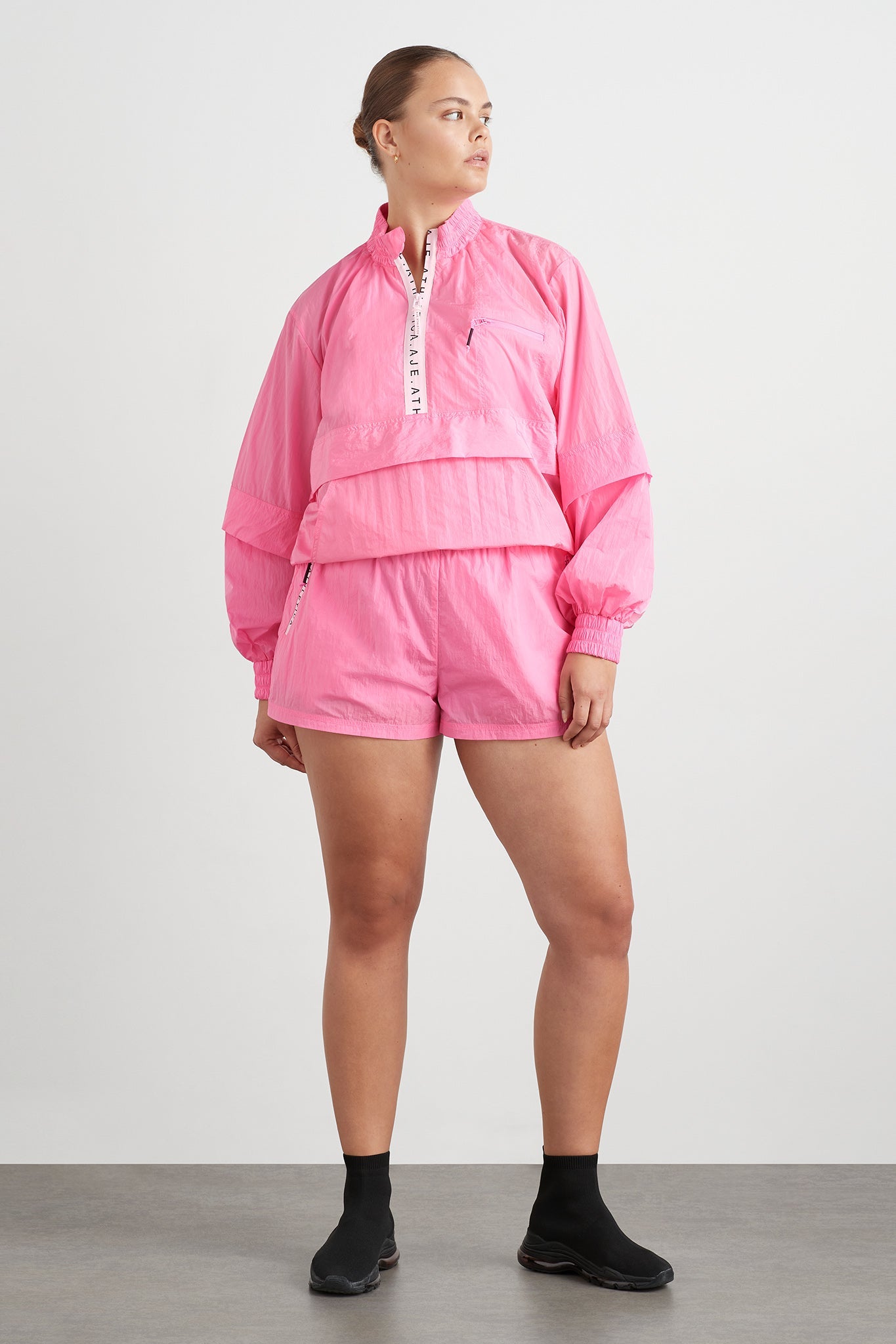 size: 16