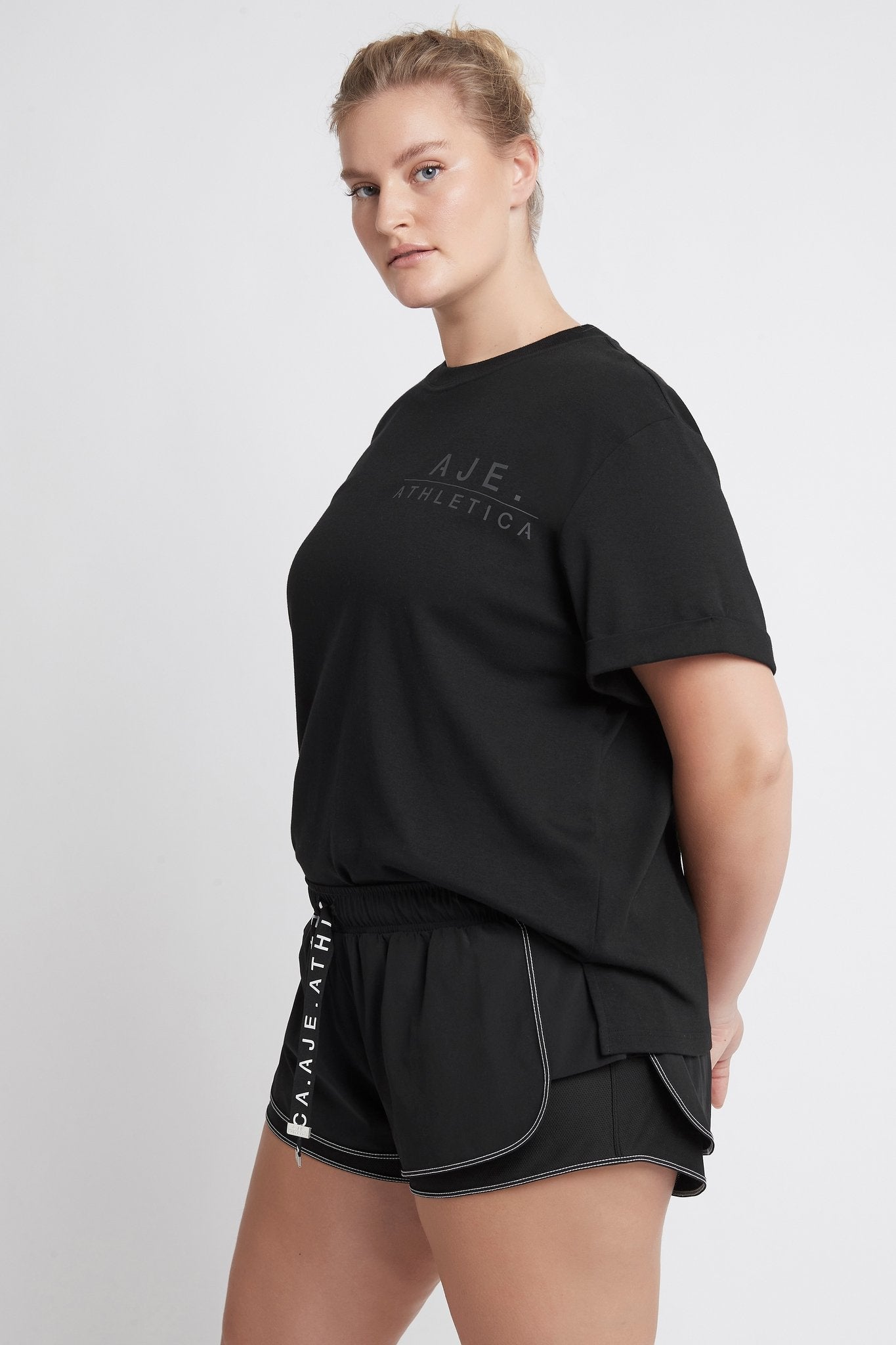 size: 16