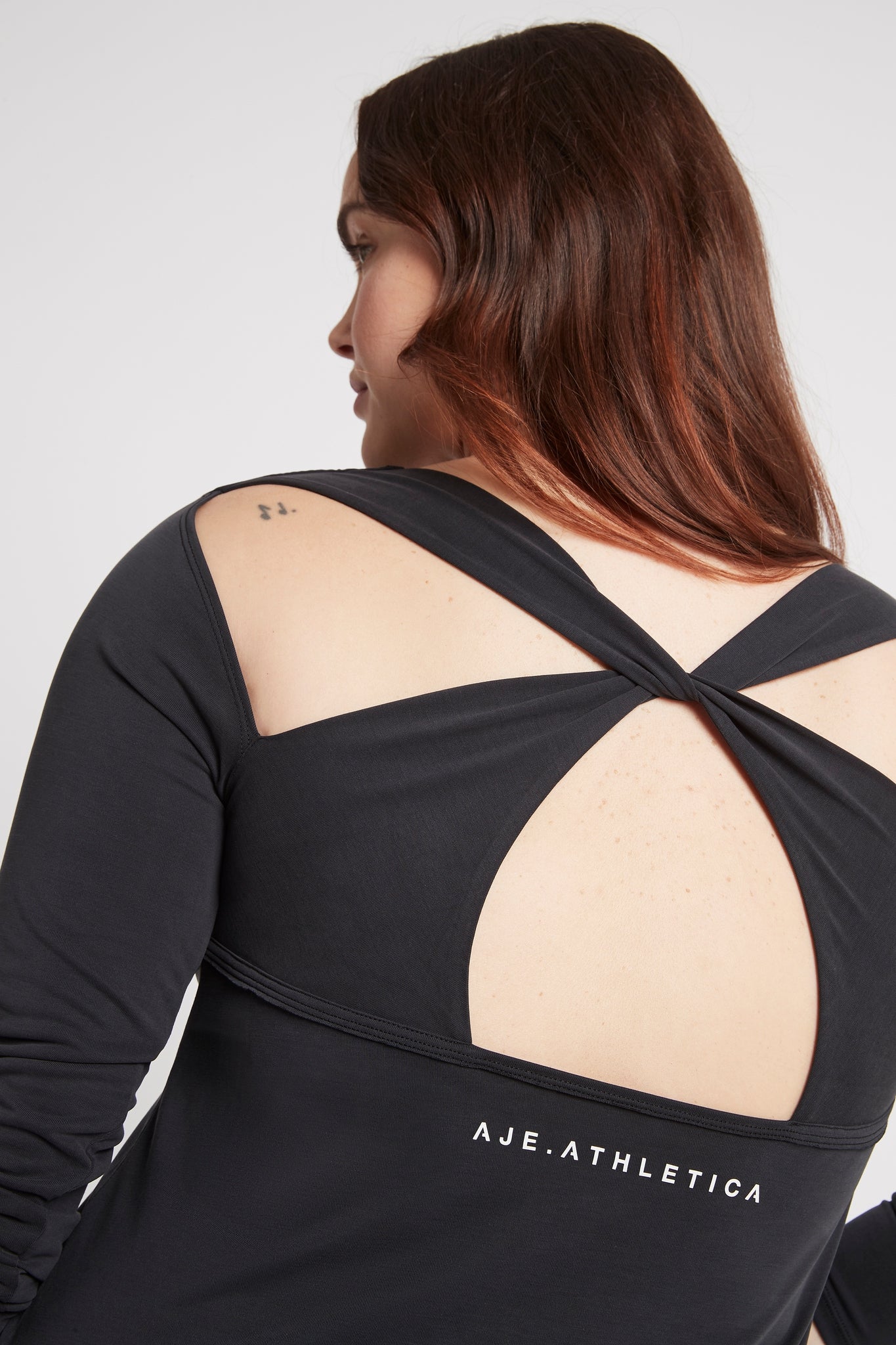 size: 16