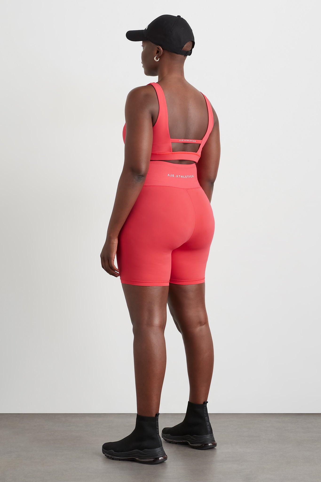 size: 12