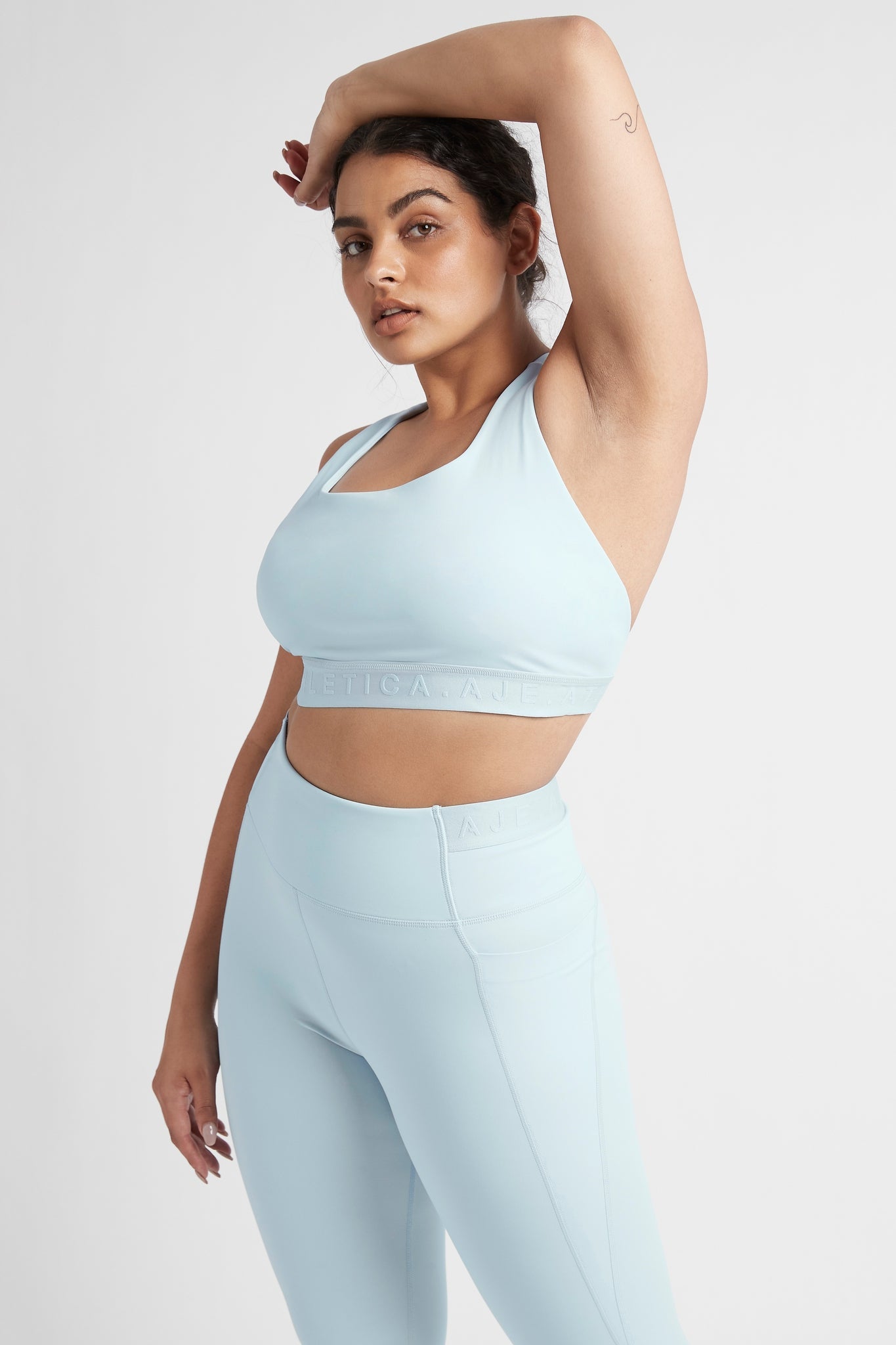 size: 16