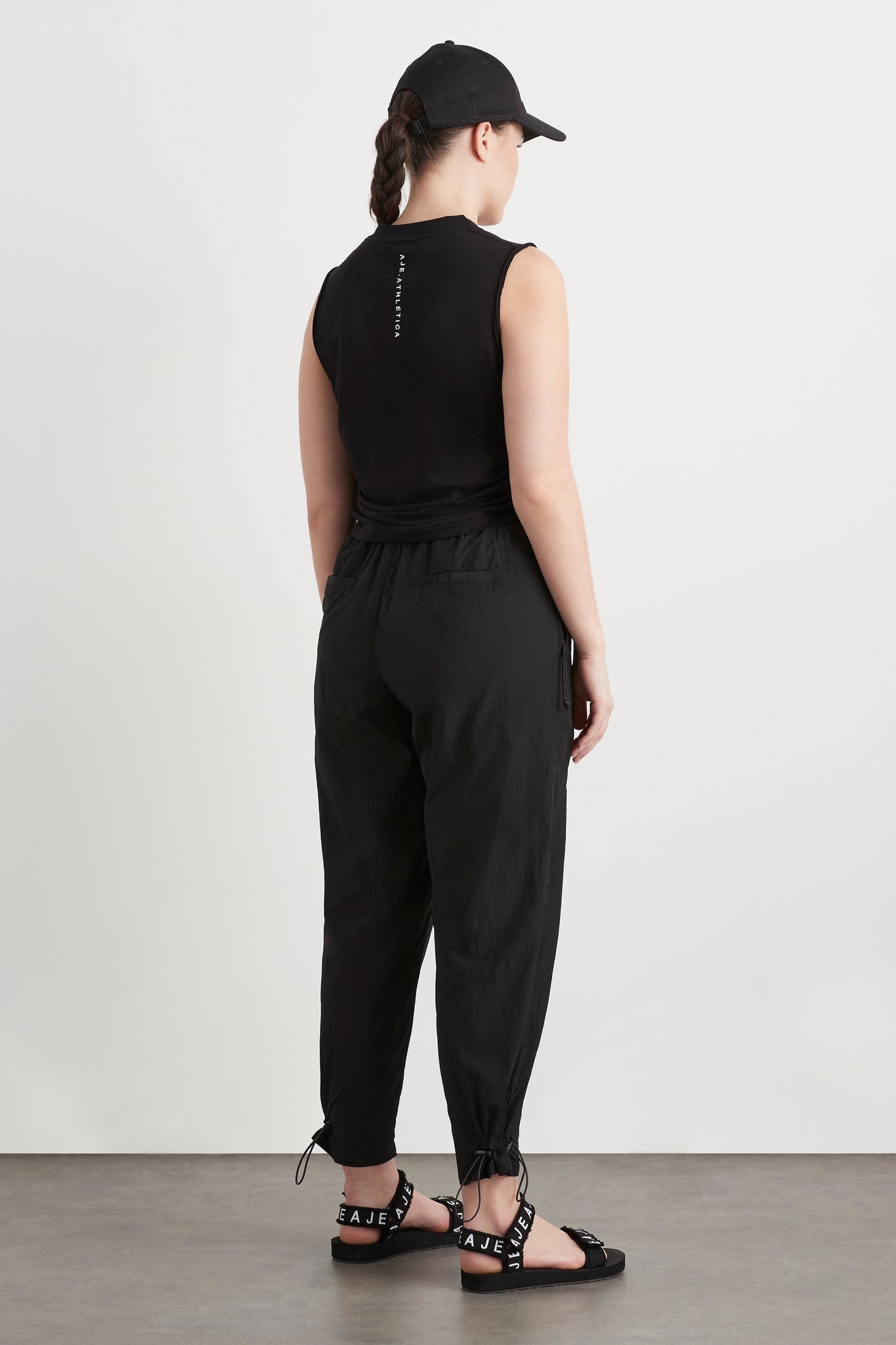 Size: 12